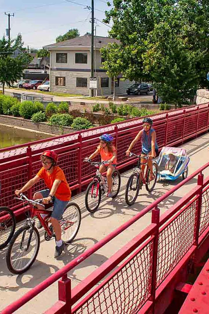 Apartments for Rent in Indianapolis, IN Edgewater`s Home page